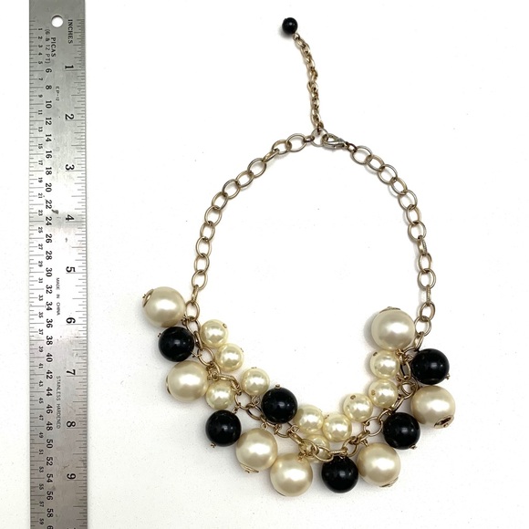 Clustered Statement Necklace - Picture 2 of 2